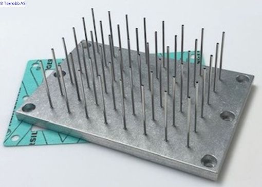 Bilde av 24 Needle Head straight for all Porvair evaporators, with gasket